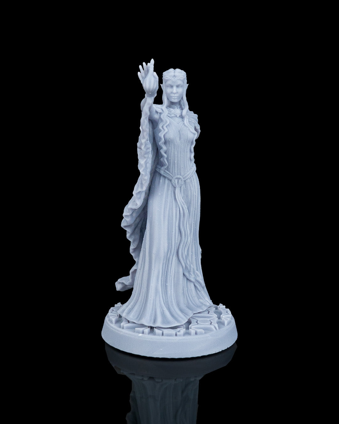 Valyra, The White Lady - Hero - view 2