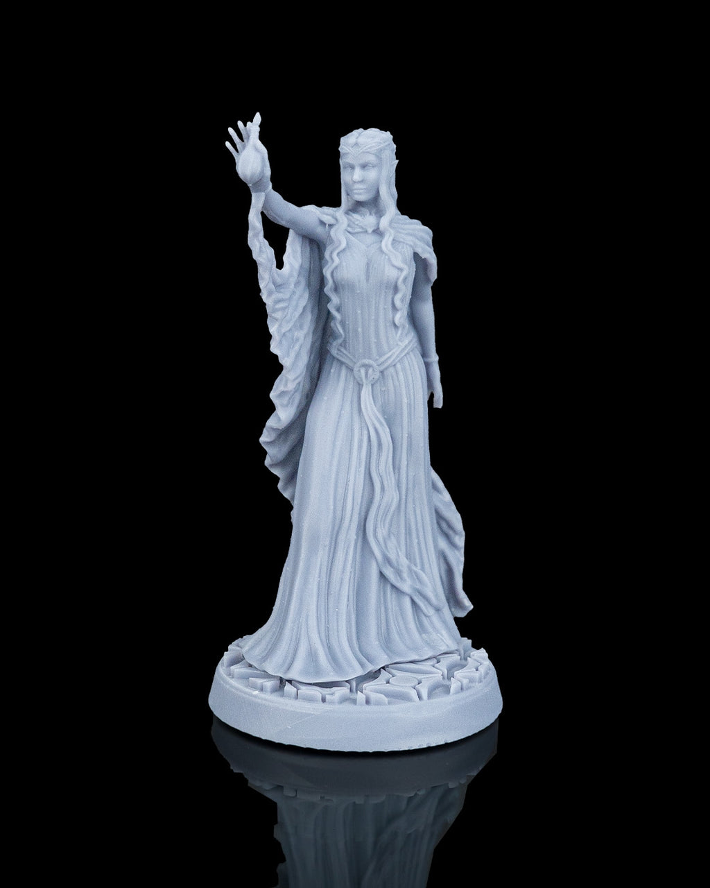 Valyra, The White Lady - Hero - view 6
