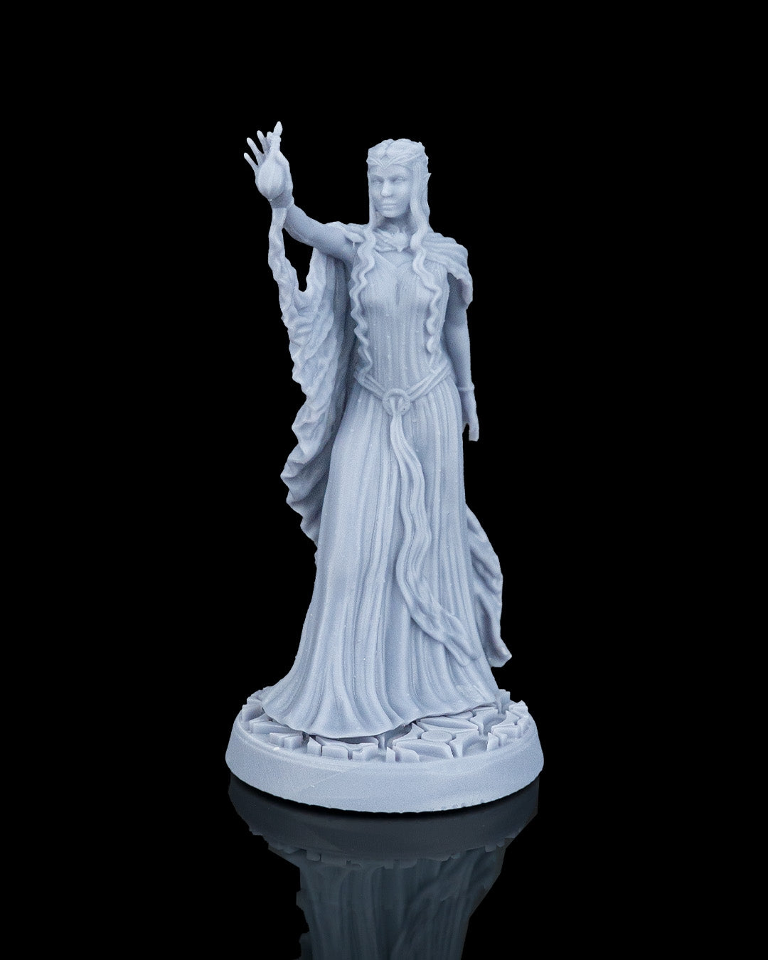 Valyra, The White Lady - Hero - view 6