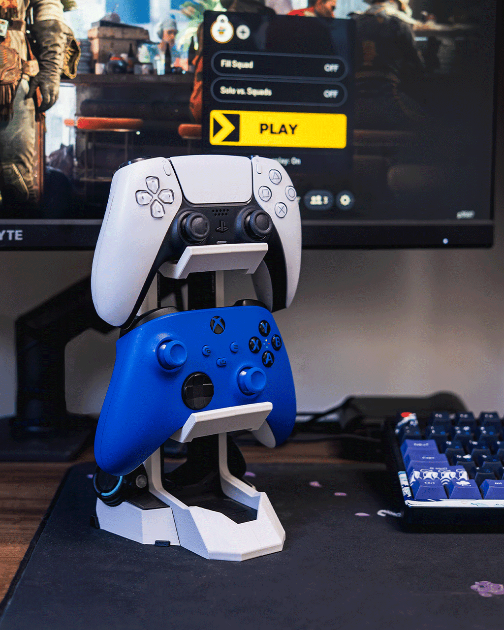 Command Sync - Controller & Headphone Holder - view 3