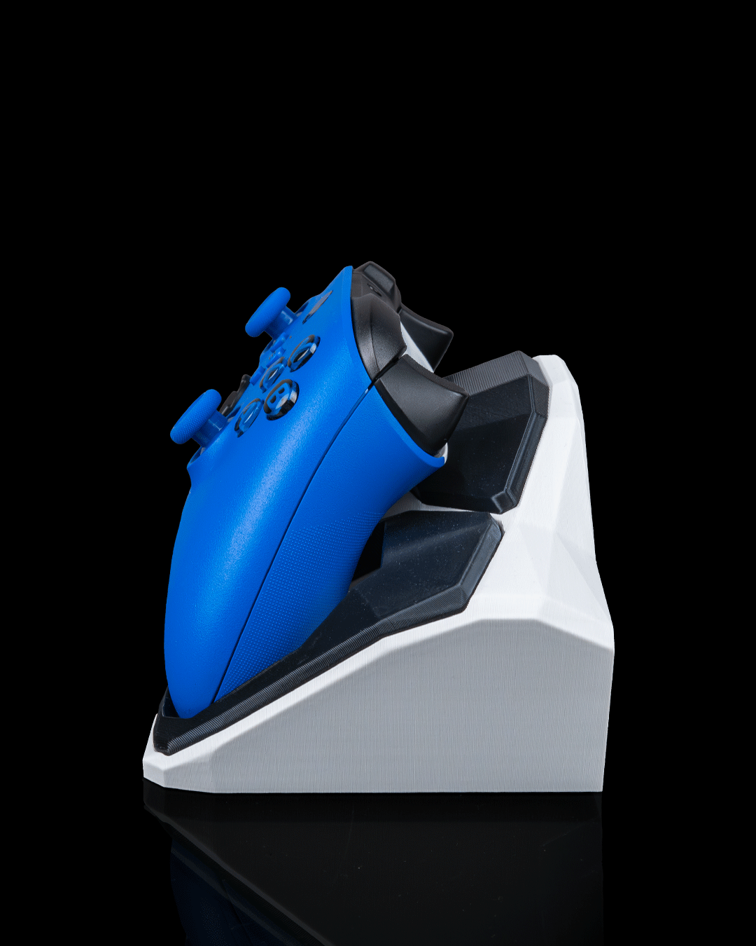 Control Hub - Controller Holder - view 7