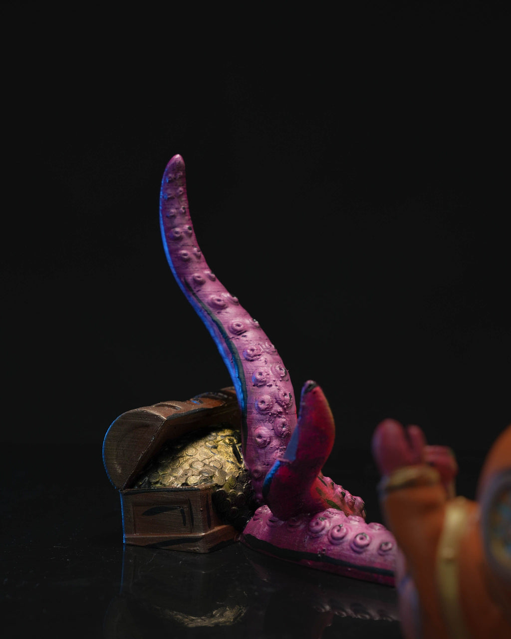Deep Diver Photo Holder - view 4