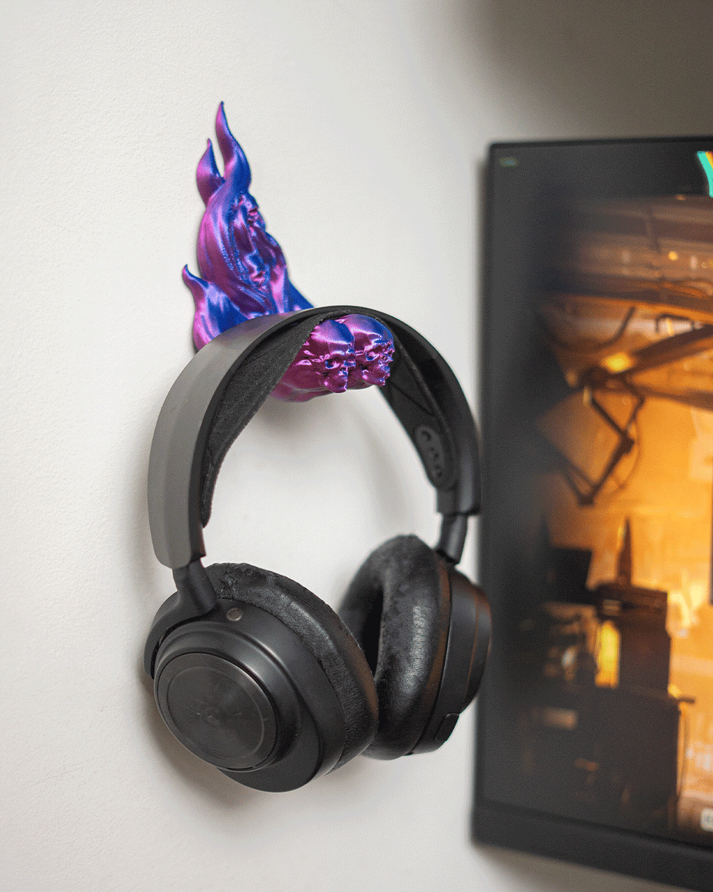 Dark Ember - Headphone Holder - view 6