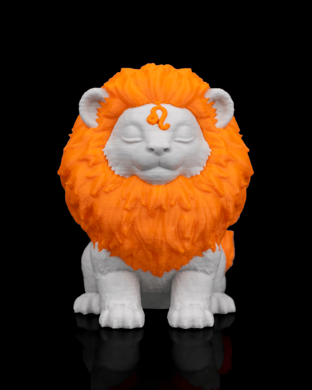 Leo Charm - view 2