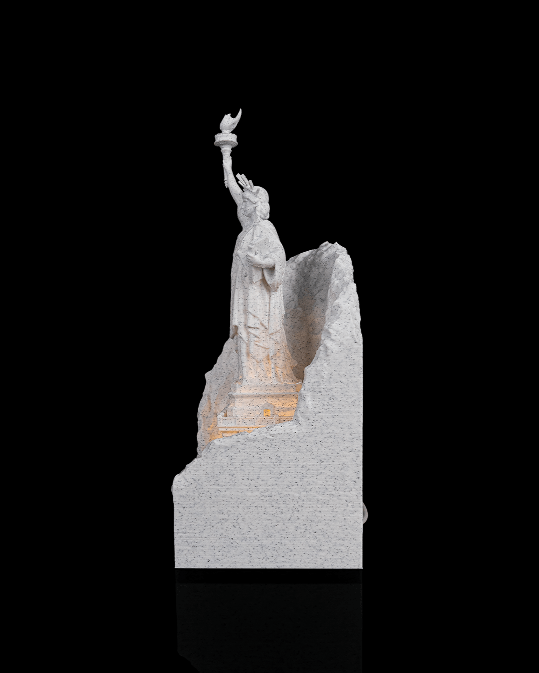 Liberty Monument - view 4