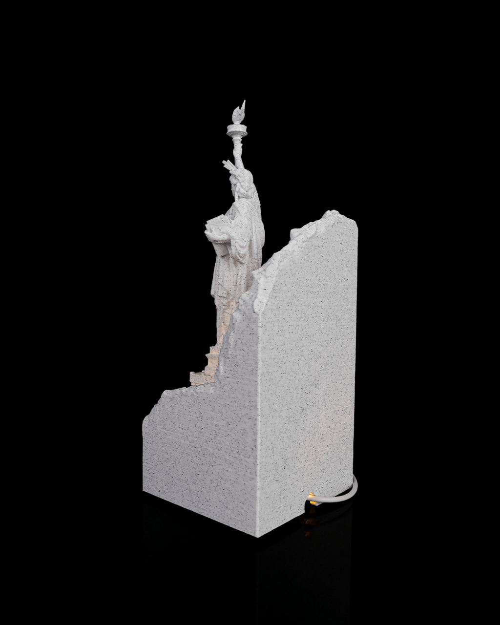 Liberty Monument - view 5