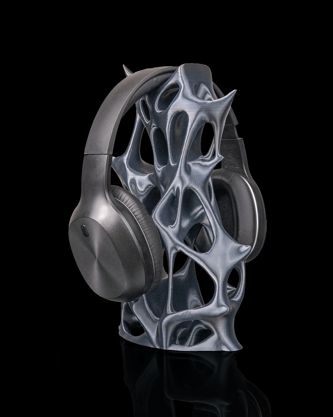 Living Grasp Headphone Holder - view 3