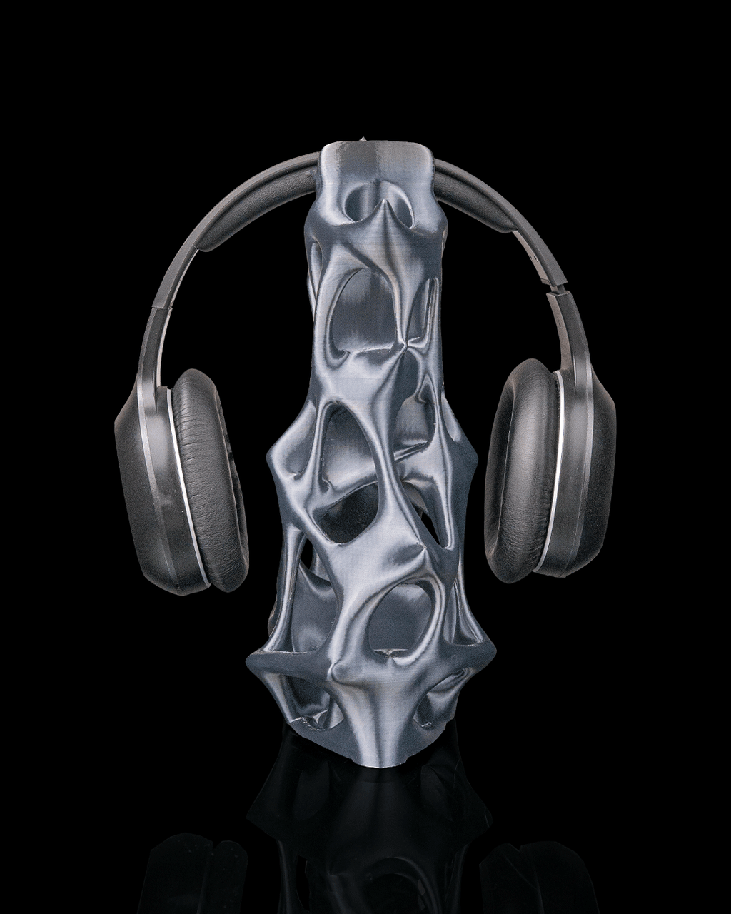 Living Grasp Headphone Holder - view 4