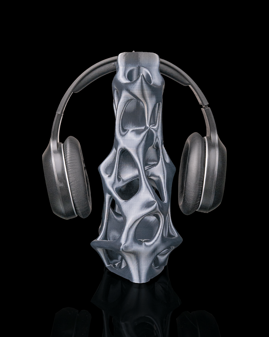 Living Grasp Headphone Holder - view 4