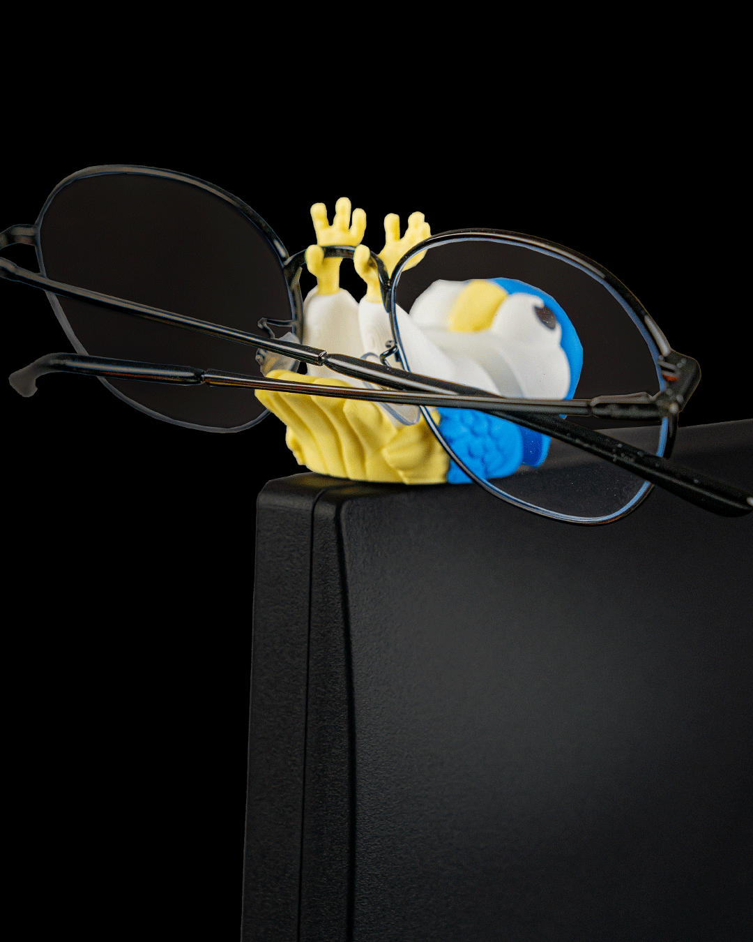 Perchmate - Glasses Holder - view 5