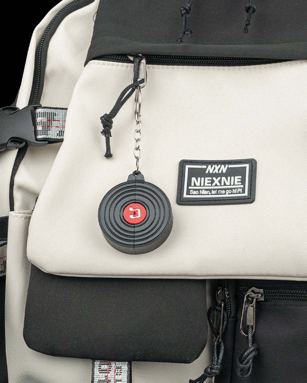 Pocket Vinyl - Pick Holder & Keychain - view 4