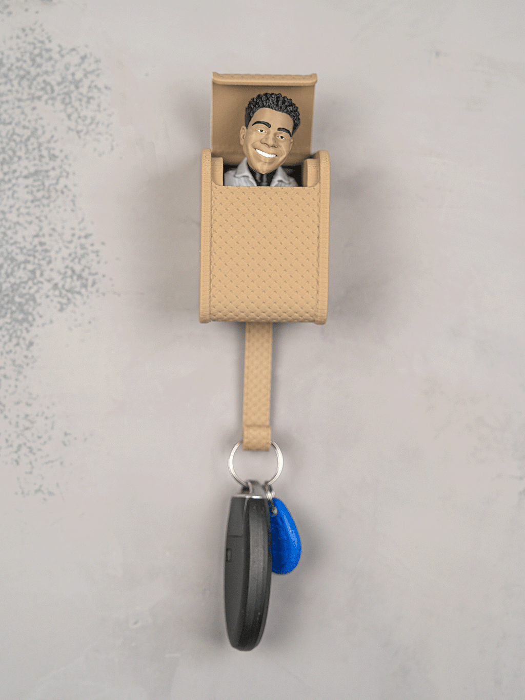 Pop-Up Face Hanger - AI Compatible - view 8