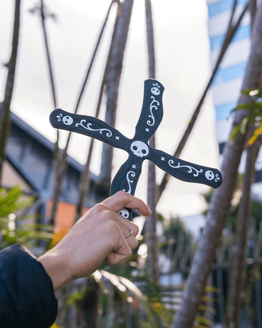 Skull Cross Boomerang - view 3