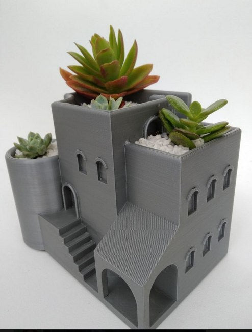 Castle Garden Planter