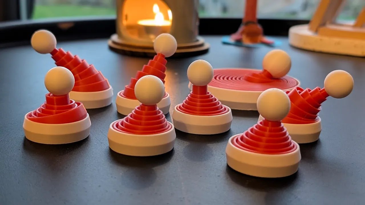 Collapsible Santa Hat Fidget